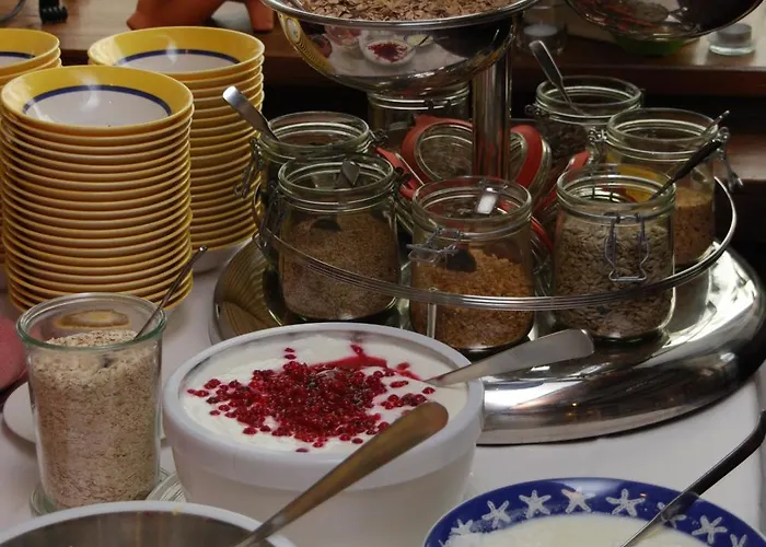 Friese-up Annersiet- 4*